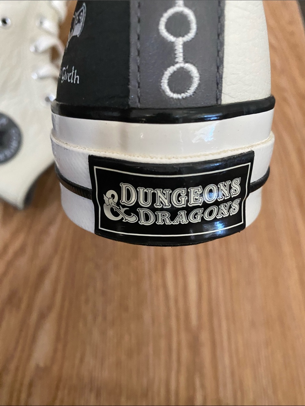 Converse dungeons & Dragons lace up leather upper sneakers women’s size 6 - Picture 8 of 11